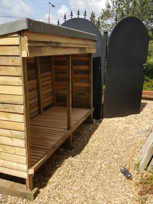 Garden Carpenter in Bury St Edmunds